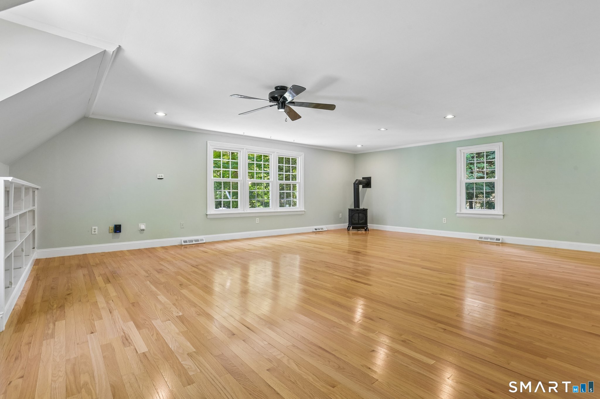 89 Summer Hill Road Madison, CT 06443 - Photo 19 of 39