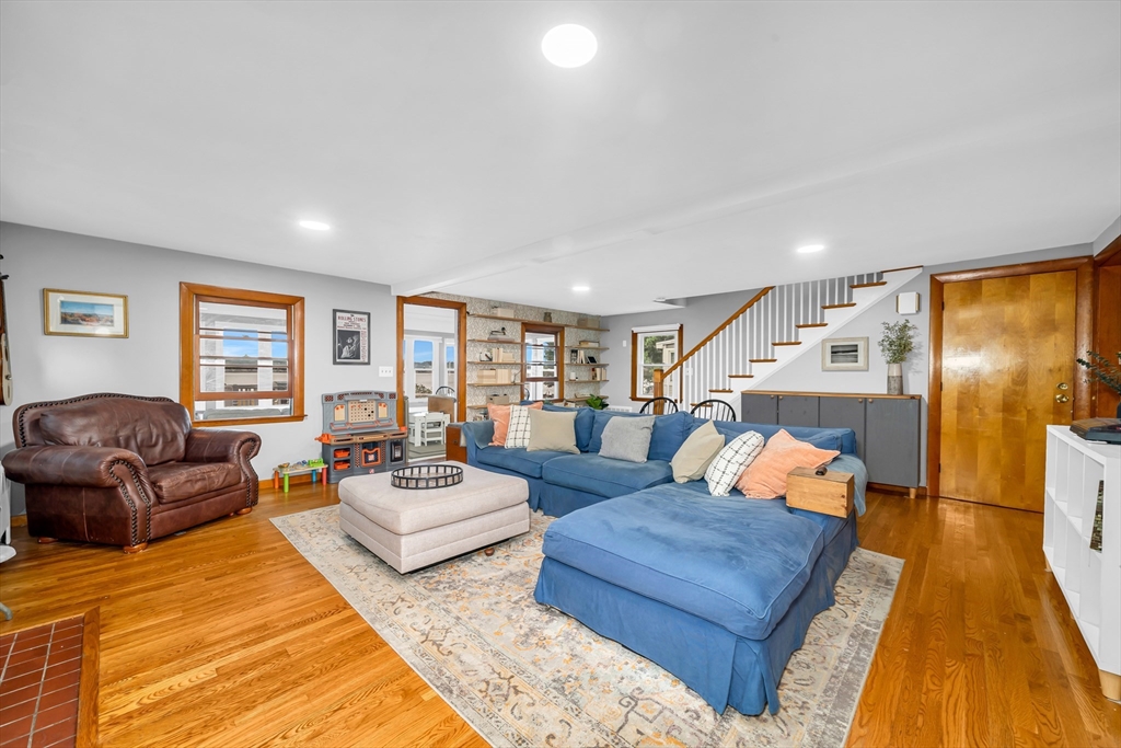 8 Lake Attitash Road Amesbury, MA 01913 - Photo 6 of 37 Gallery Image 6