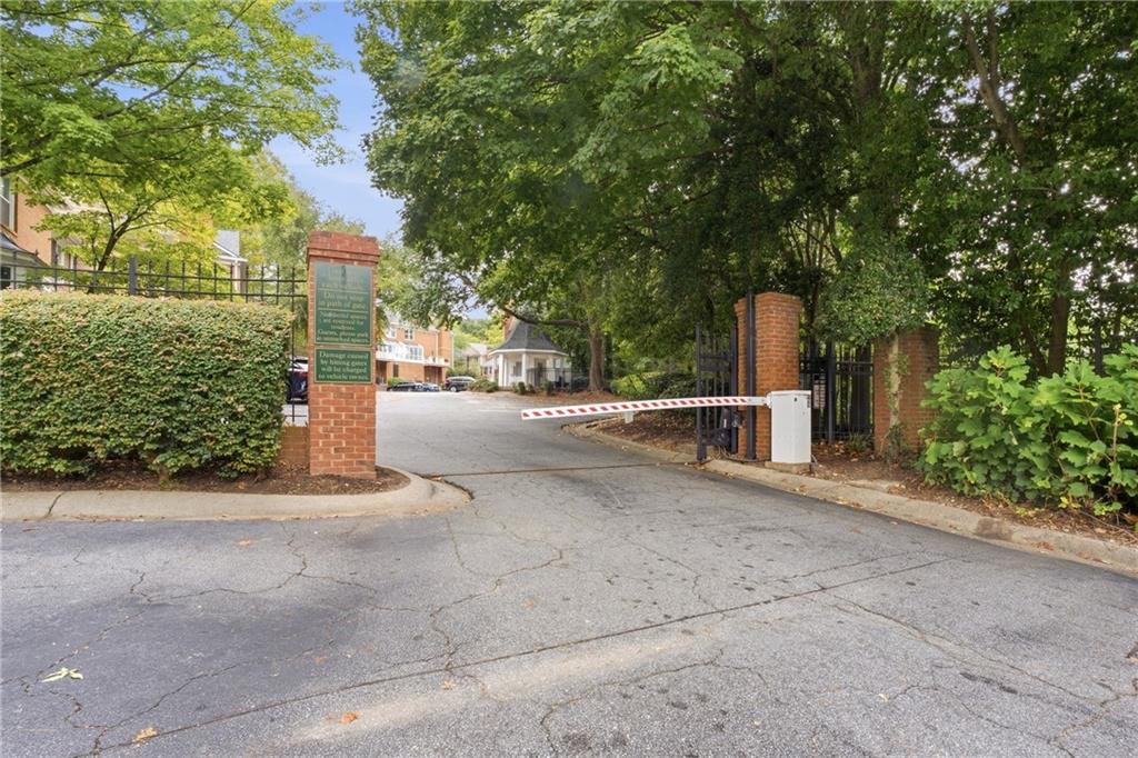 7500 Roswell Road, Unit 56 Sandy Springs, GA 30350 - Photo 37 of 41 Gallery Image 37