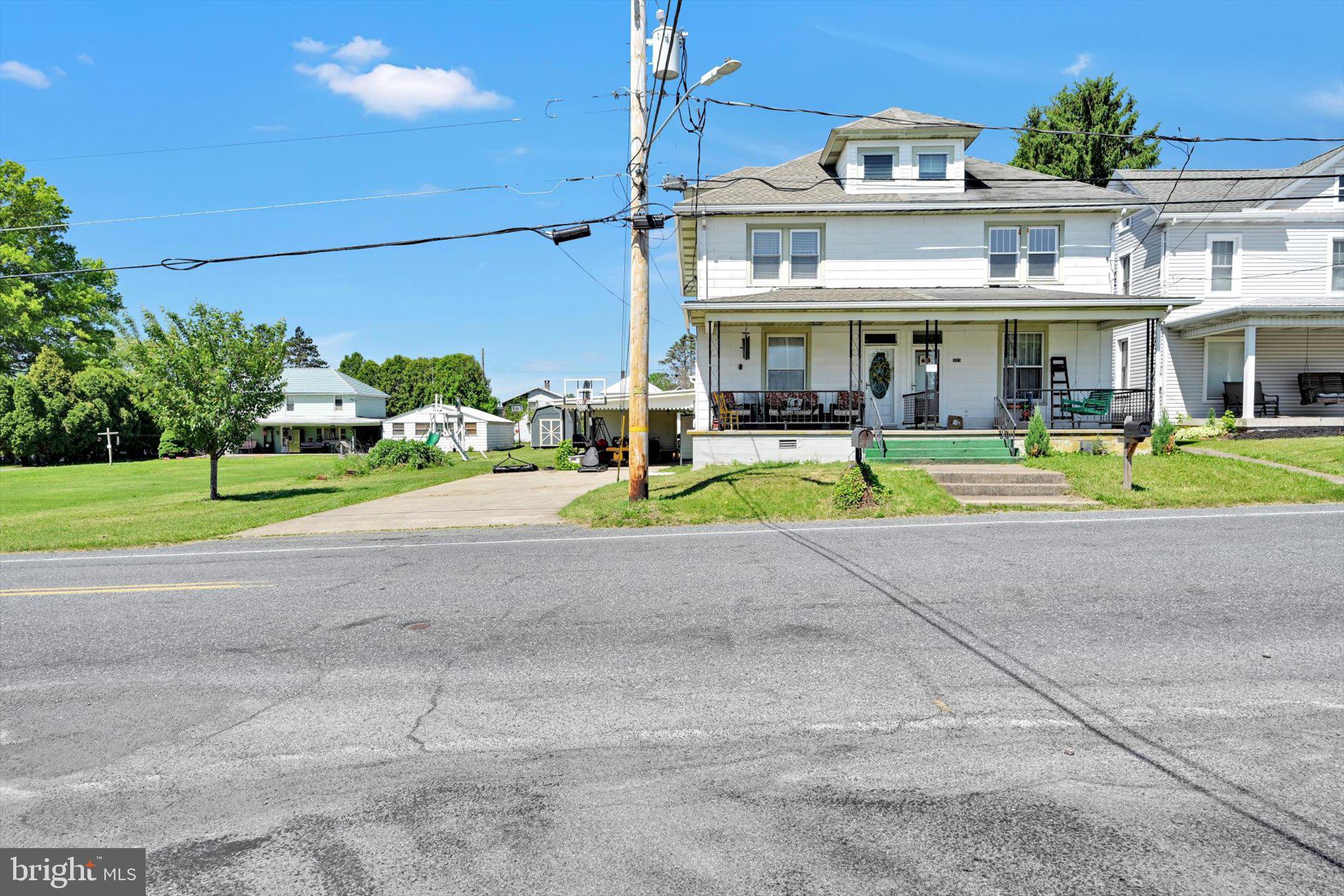 305 Gap Street Valley View, PA 17983 - Photo 2 of 36