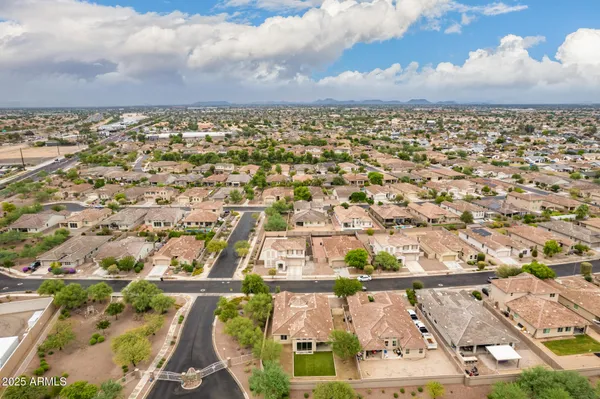 $539,000 | 8987 West Seldon Lane, Peoria, AZ 85345