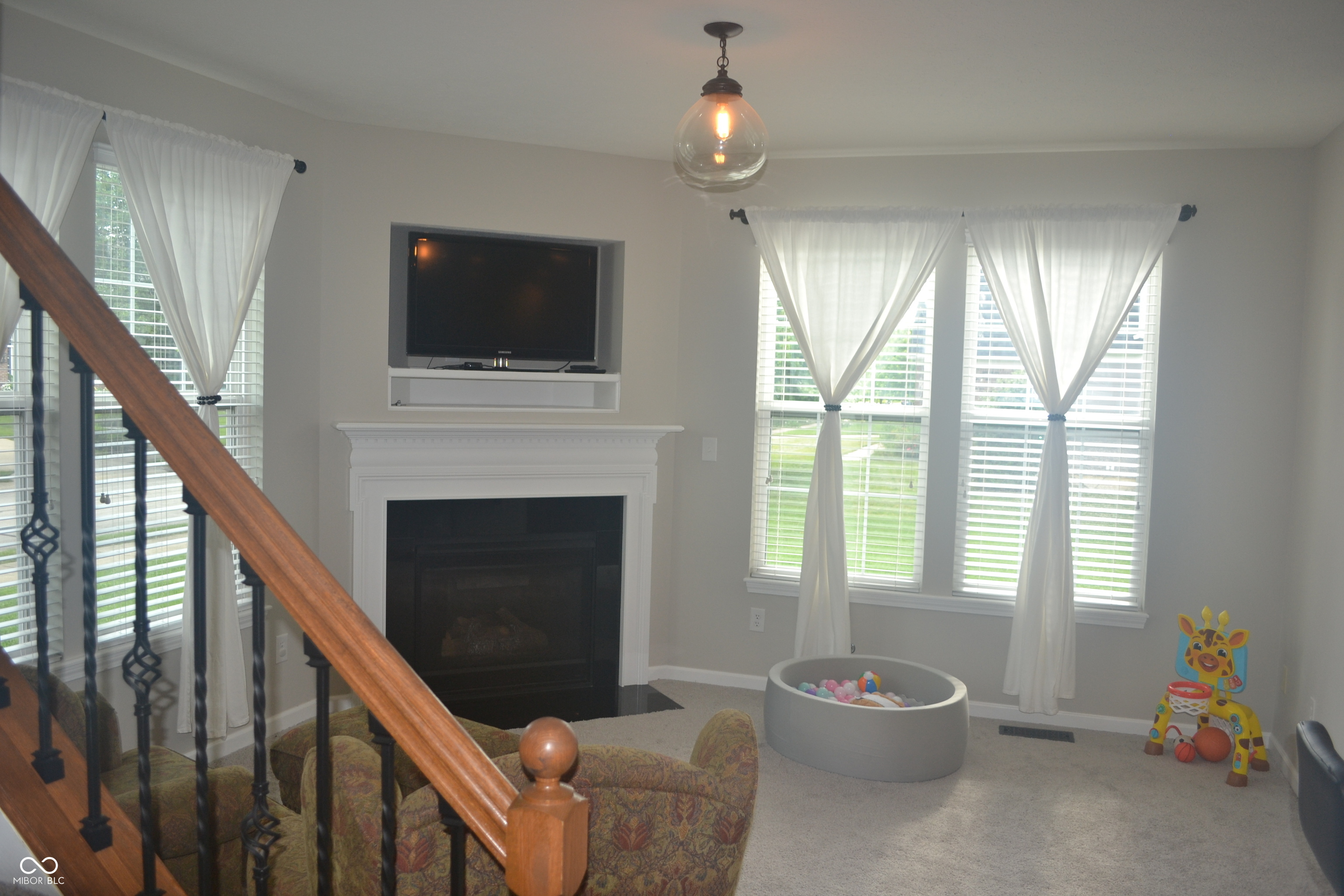 10166 Ranford Boulevard Fishers, IN 46040 - Photo 15 of 40 Gallery Image 15
