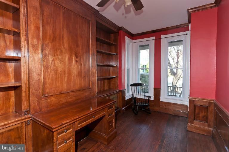 3636 Roland Avenue Baltimore, MD 21211 - Photo 12 of 30 Interior (General)