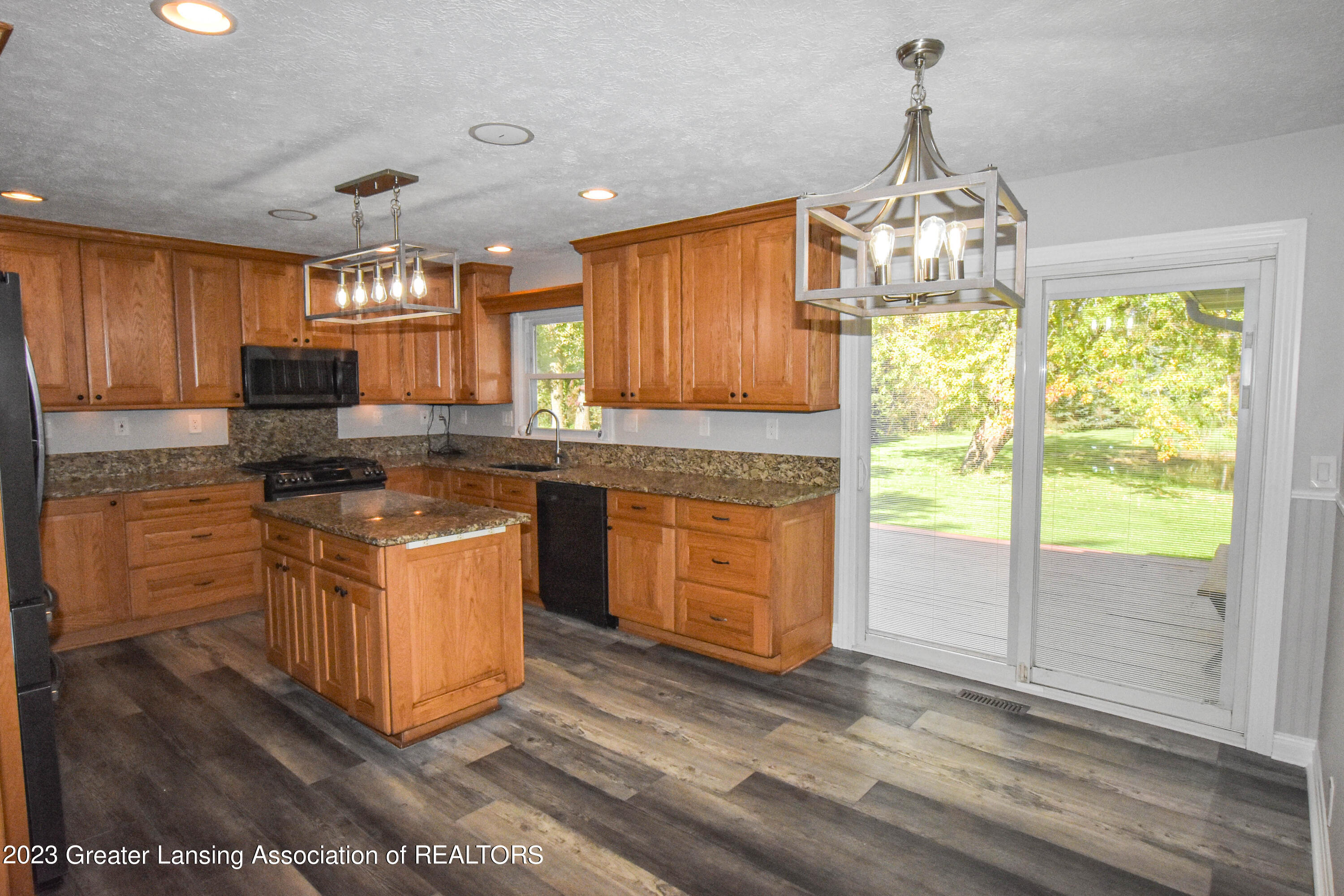 181 East Church Road Morrice, MI 48857 - Photo 23 of 43 DSC_0222