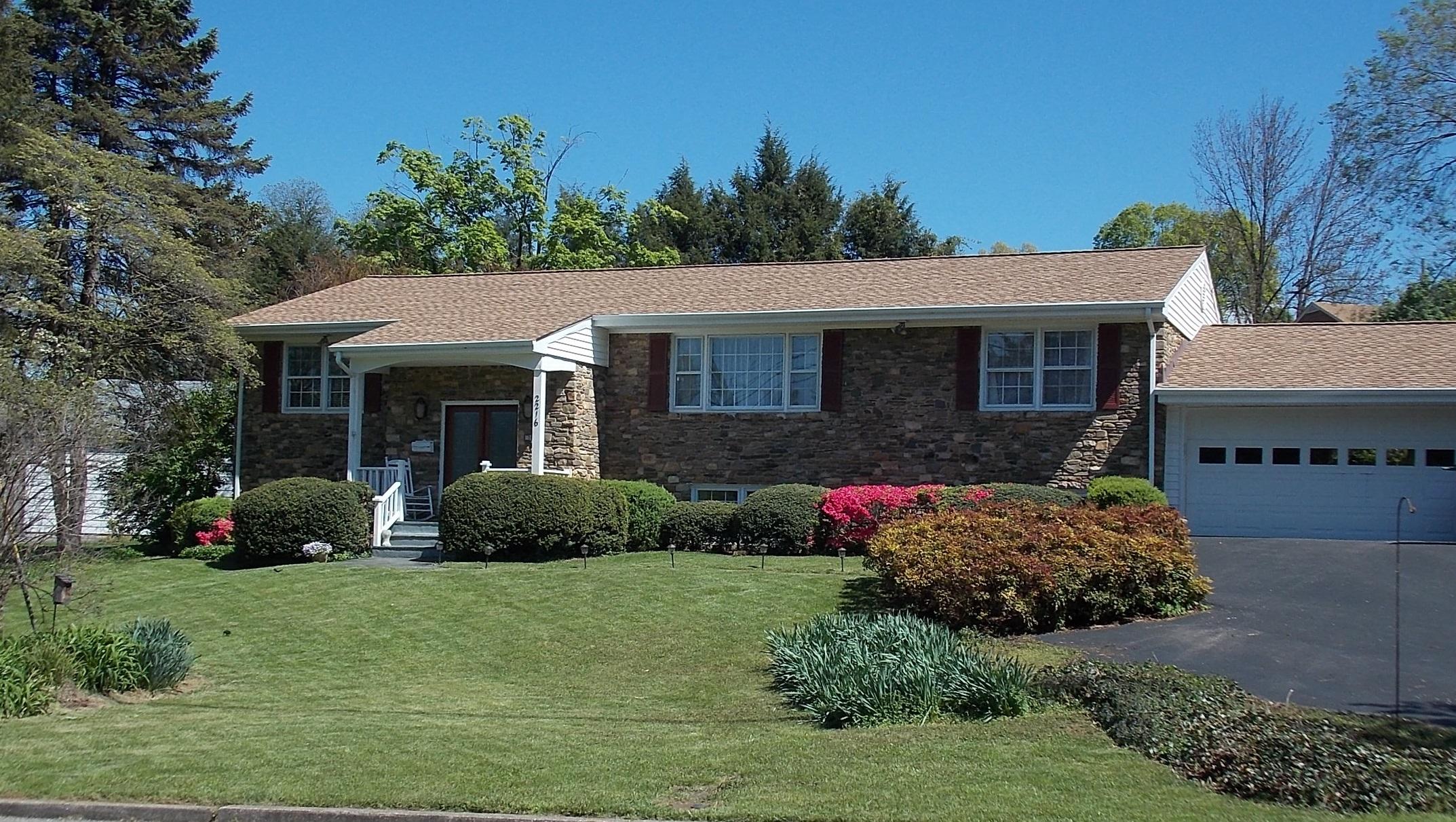 2216 Blenheim Road Southwest Roanoke, VA 24015 - Photo 1 of 23 Exterior
