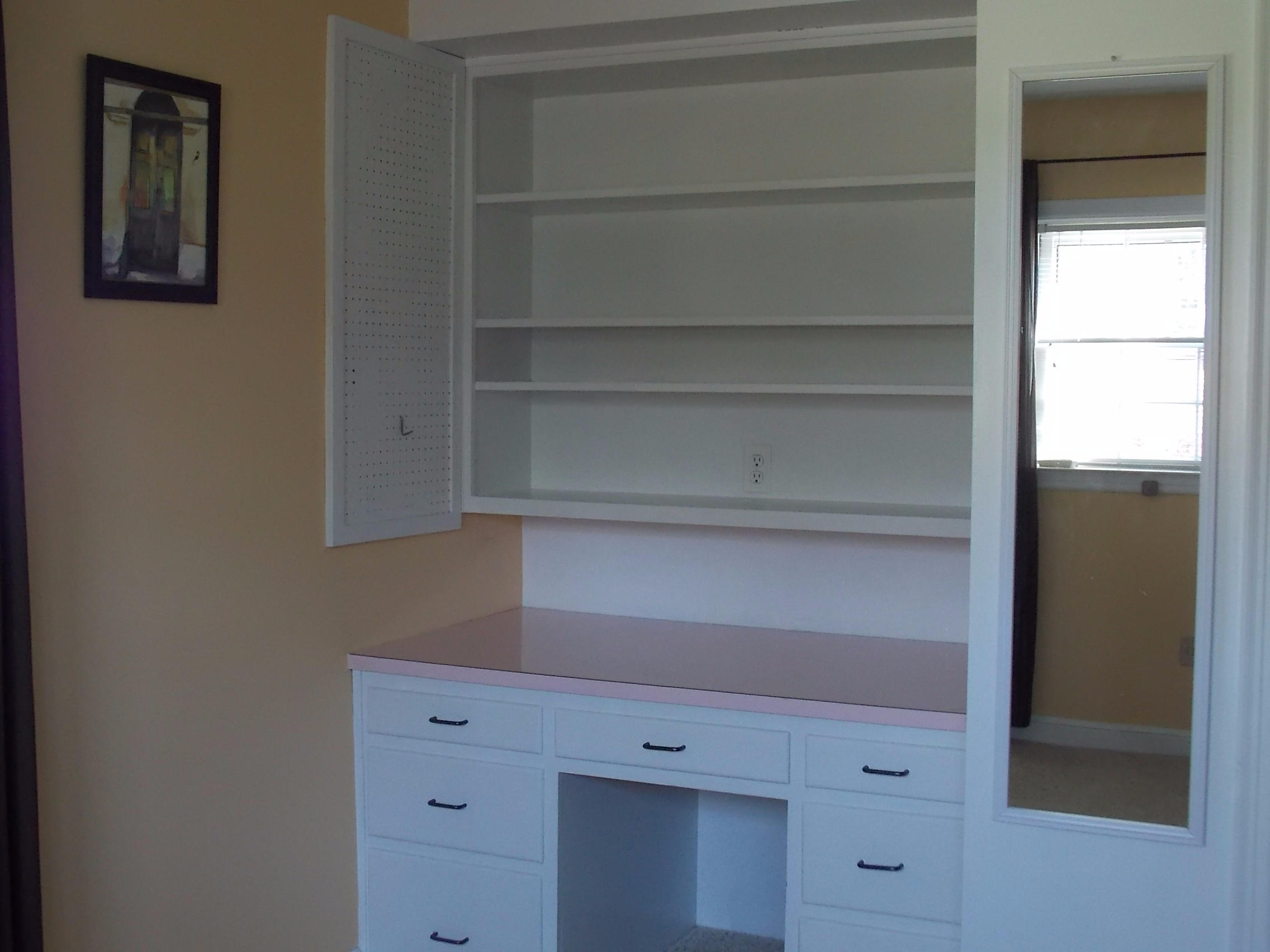 2216 Blenheim Road Southwest Roanoke, VA 24015 - Photo 22 of 23 Bedroom Built Ins