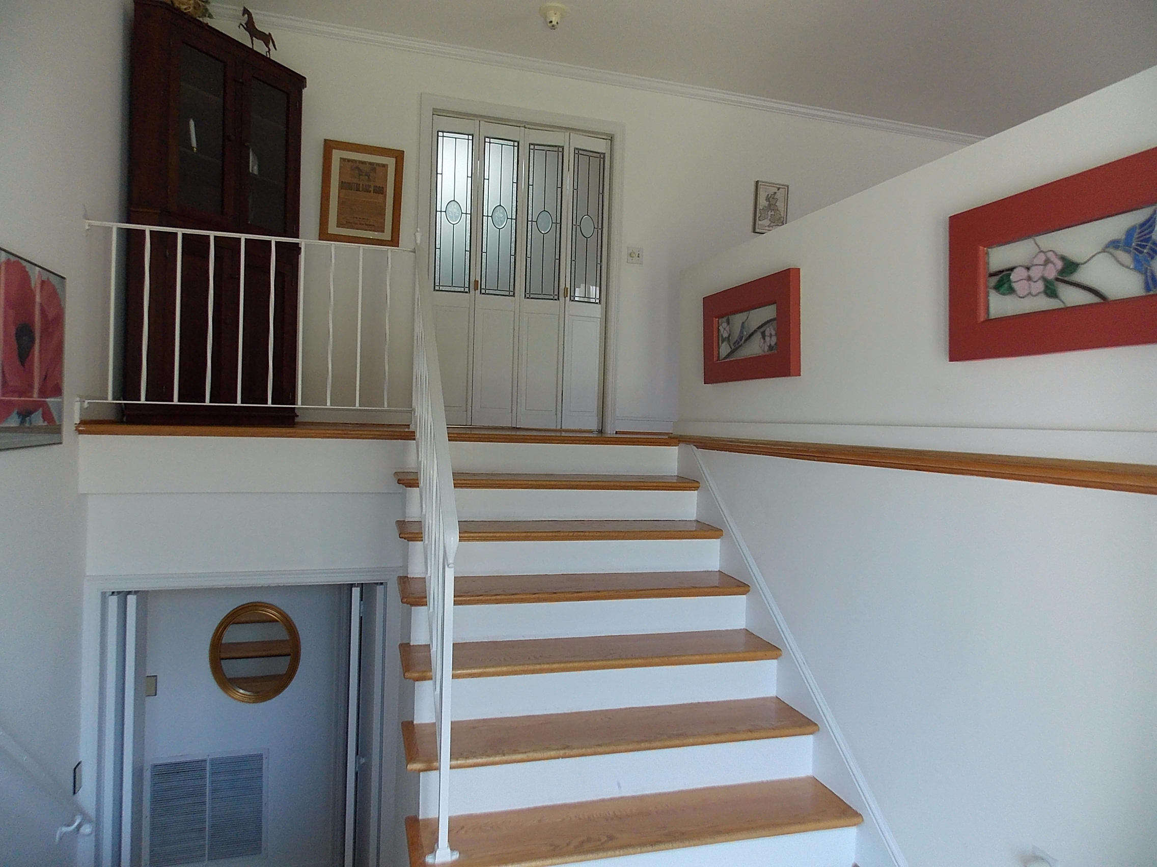 2216 Blenheim Road Southwest Roanoke, VA 24015 - Photo 8 of 23 Foyer