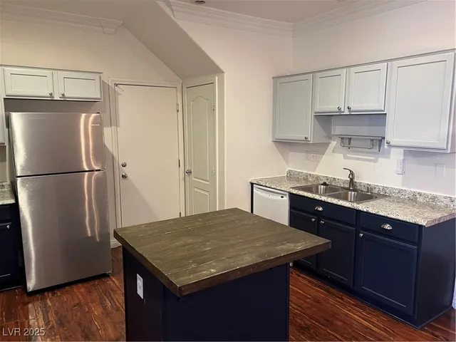 $1,745 | 5958 Rampolla Drive, Las Vegas, NV 89141