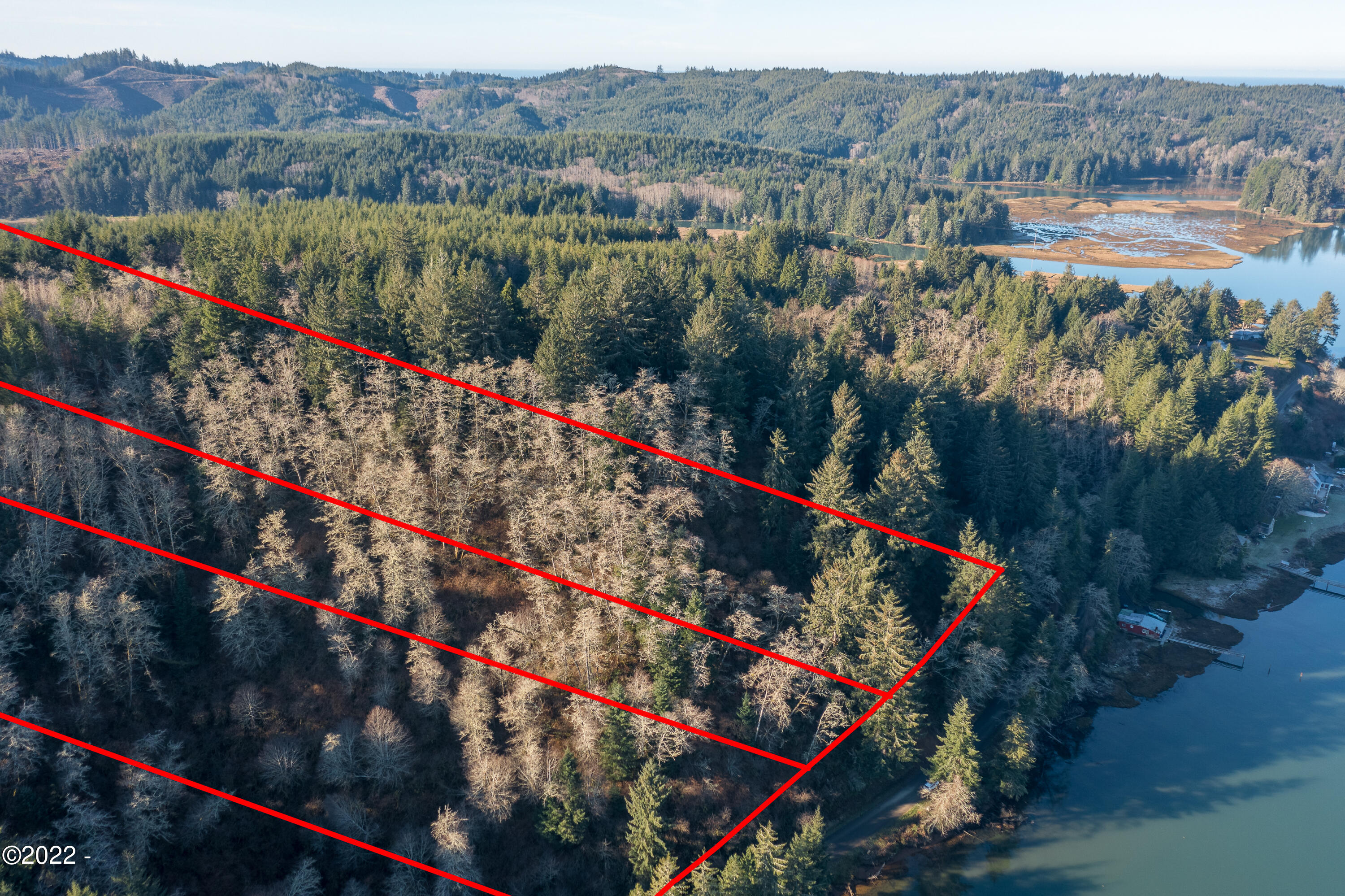 1100 South Bay Road Toledo, OR 97391 - Photo 7 of 10 -Print-06