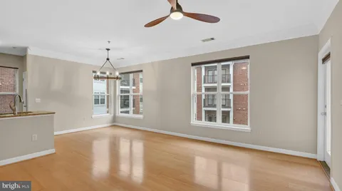 $439,900 | 501 Hungerford Drive, Unit 270, Rockville, MD 20850