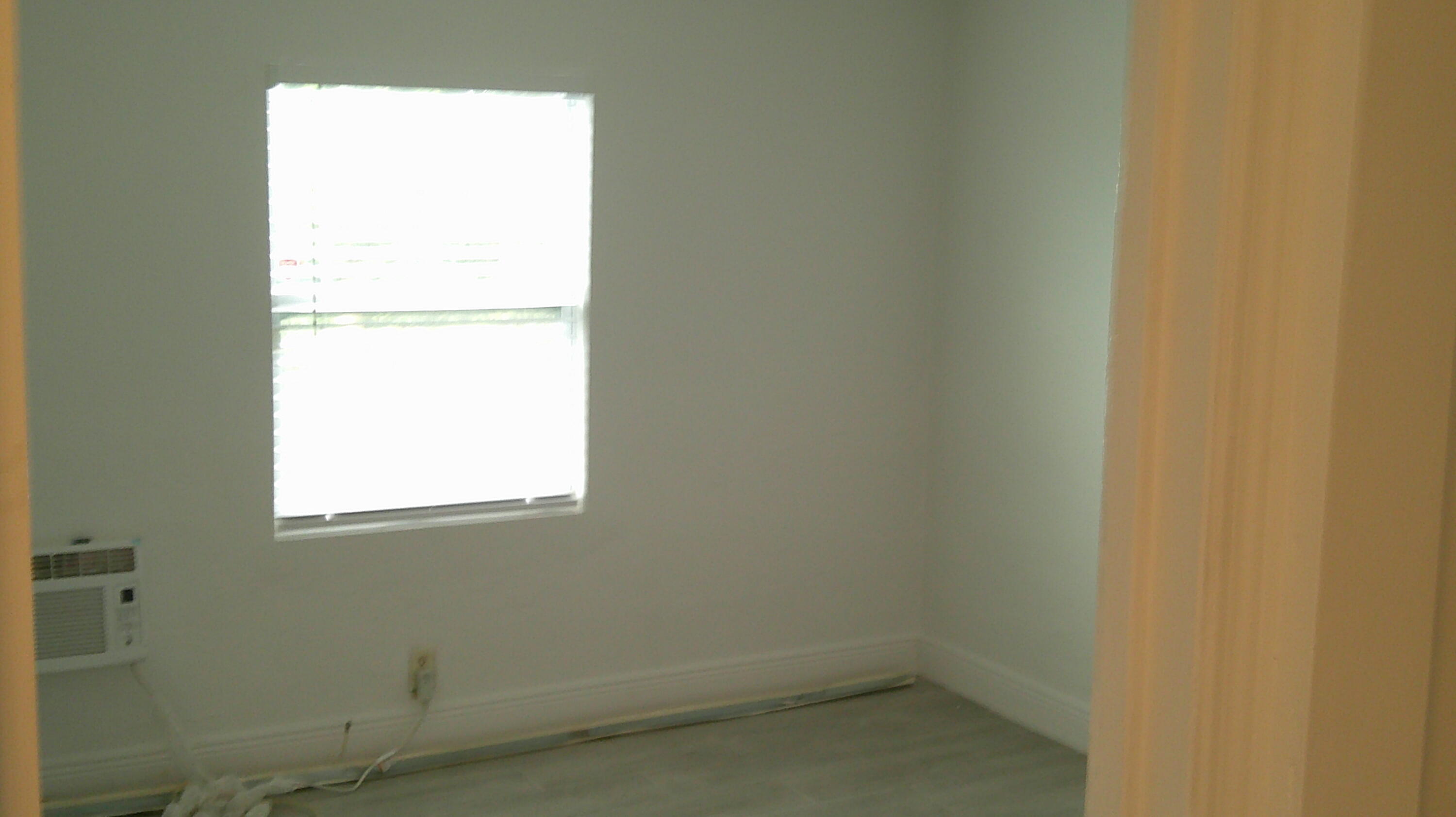 900 West 9th Street Riviera Beach, FL 33404 - Photo 18 of 29 DSCF0032 (1) (1)