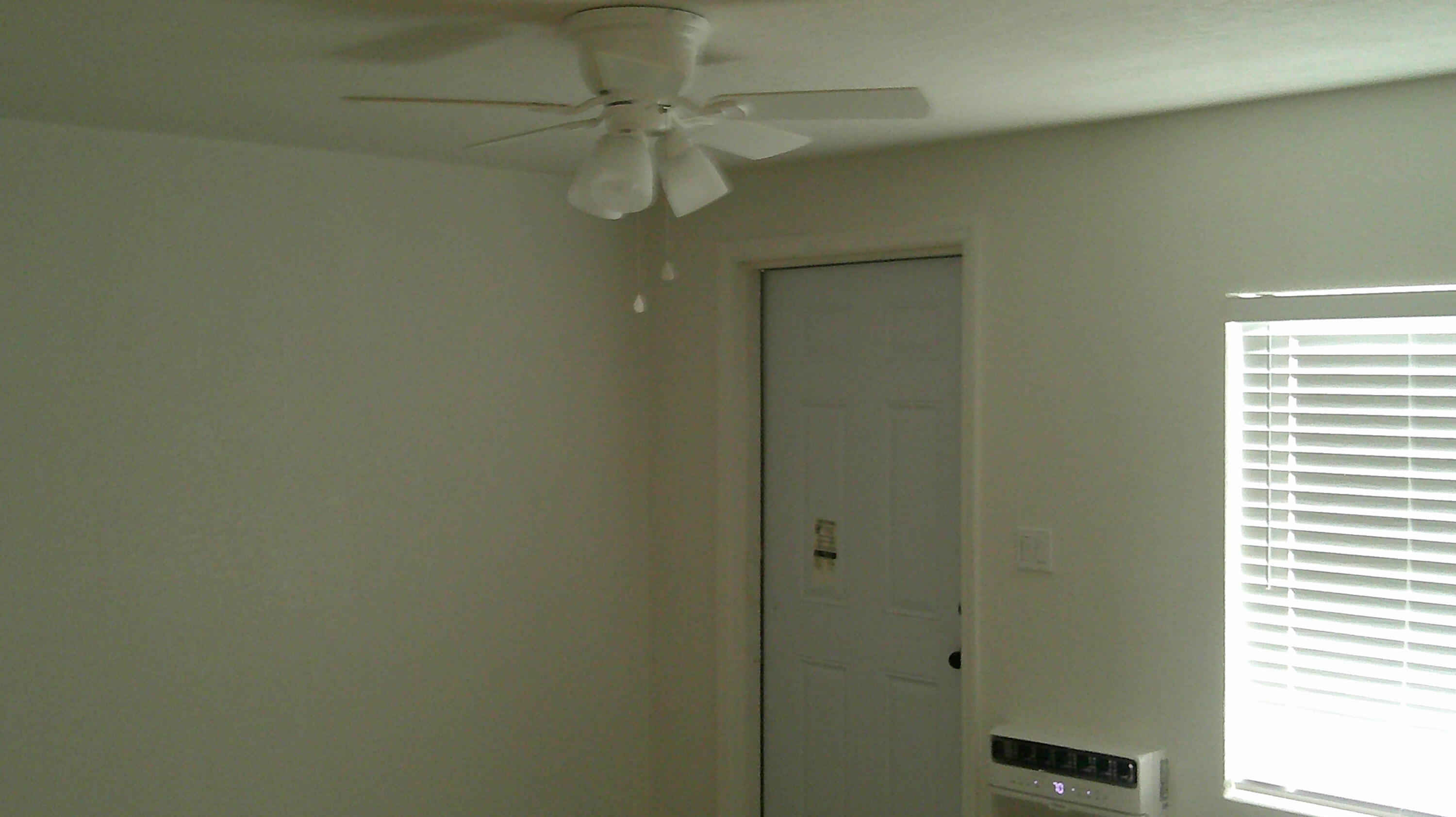 900 West 9th Street Riviera Beach, FL 33404 - Photo 20 of 29 DSCF0041 (1) (1) (1)