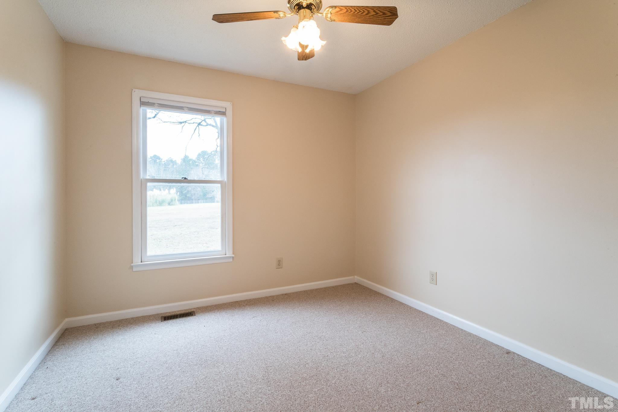 271 Hawk Road Sanford, NC 27330 - Photo 23 of 36 Gallery Image 23