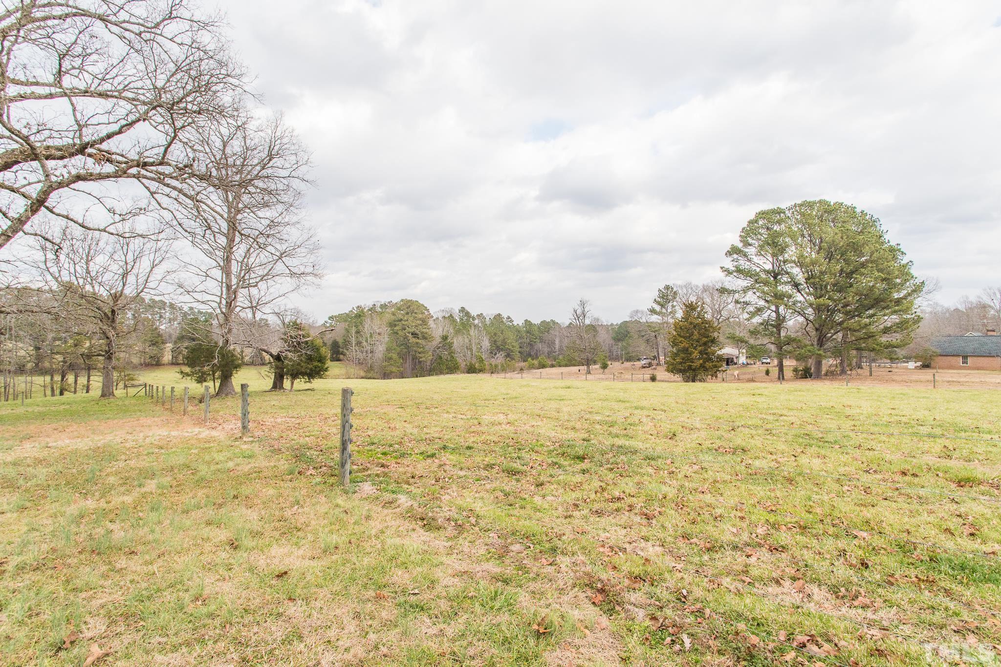 271 Hawk Road Sanford, NC 27330 - Photo 29 of 36 Gallery Image 29