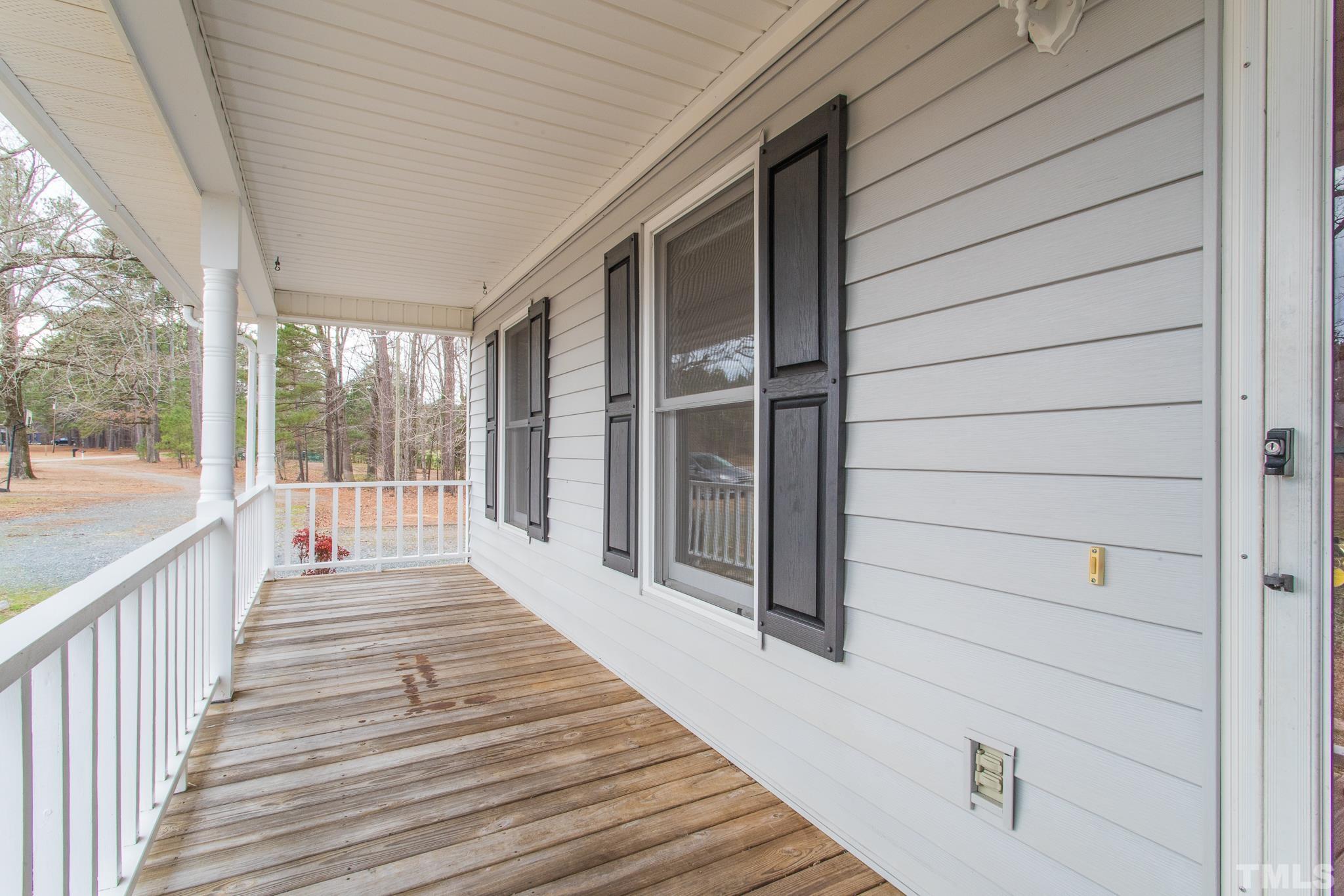 271 Hawk Road Sanford, NC 27330 - Photo 4 of 36 Gallery Image 4
