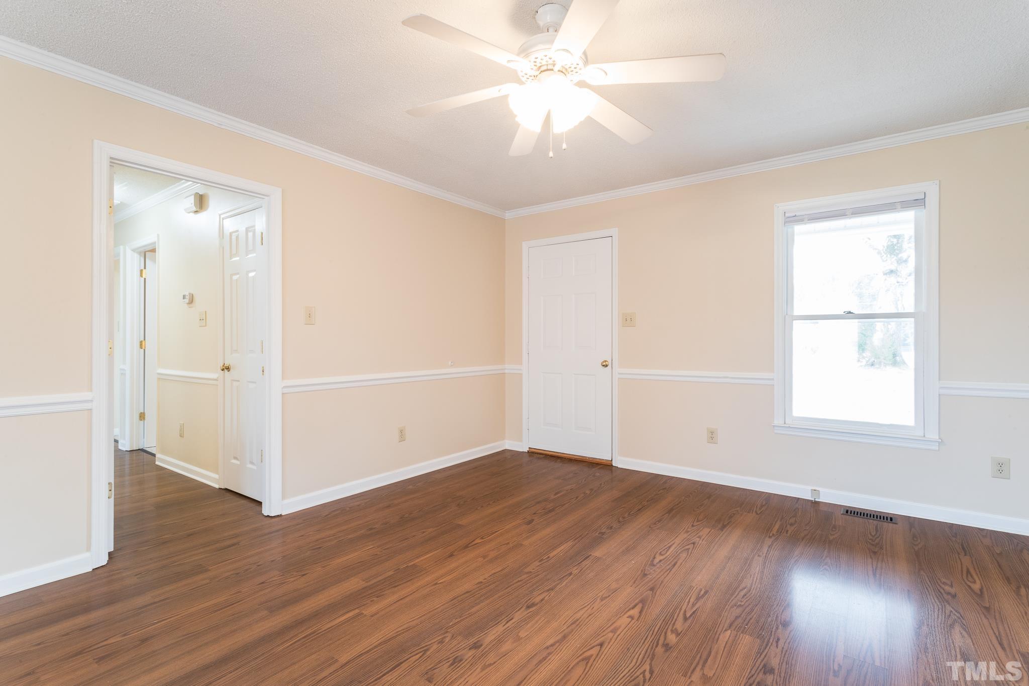 271 Hawk Road Sanford, NC 27330 - Photo 5 of 36 Gallery Image 5