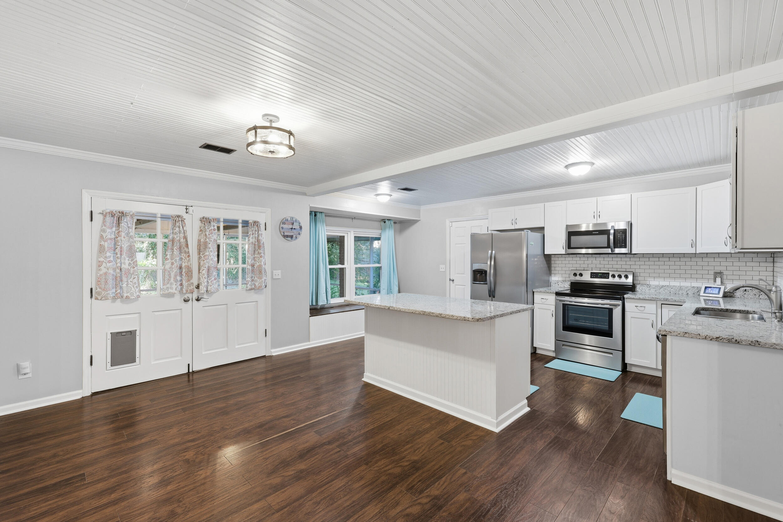 120 Rosa Street Summerville, SC 29483 - Photo 13 of 40 13_ru4a7408