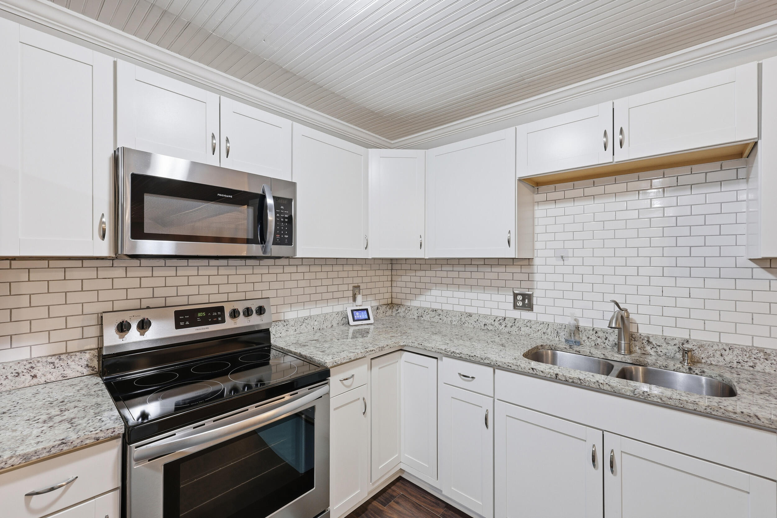 120 Rosa Street Summerville, SC 29483 - Photo 20 of 40 19_ru4a7443