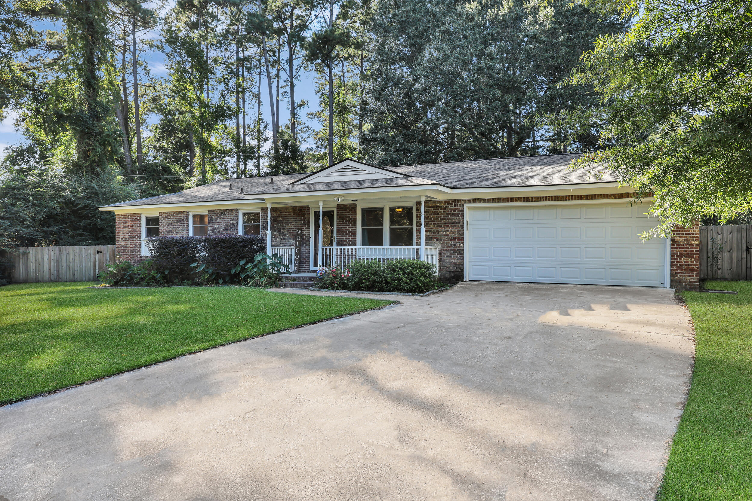 120 Rosa Street Summerville, SC 29483 - Photo 6 of 40 3_ru4a7605-1