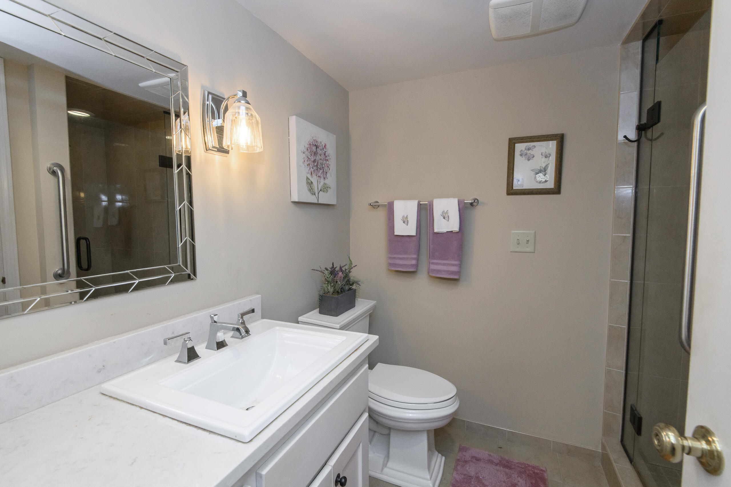 13335 Watertown Plank Road, Unit 110 Elm Grove, WI 53122 - Photo 22 of 32 13335_110 Watertown Plk-22