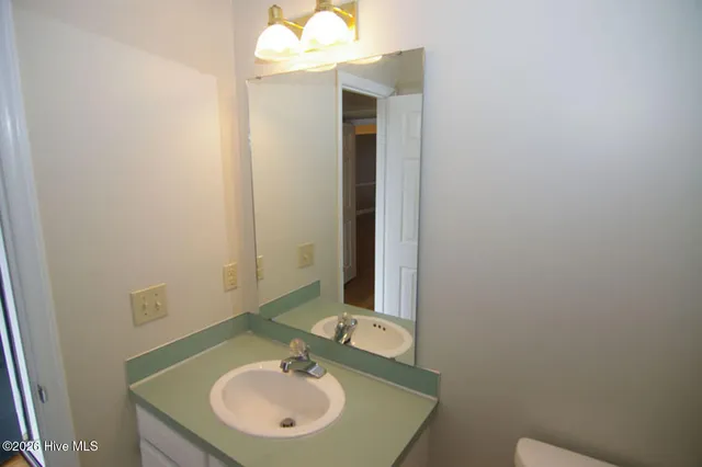 $1,500 | 1968 Quail Ridge Road, Unit B, Greenville, NC 27858