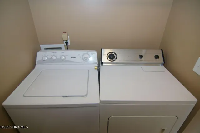 $1,500 | 1968 Quail Ridge Road, Unit B, Greenville, NC 27858