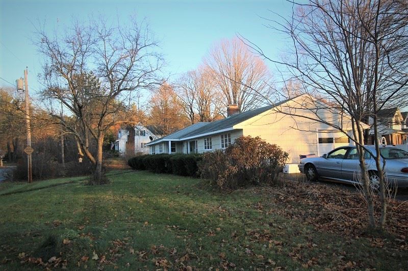3 Hartswood Road Dover, NH 03820 - Photo 2 of 19