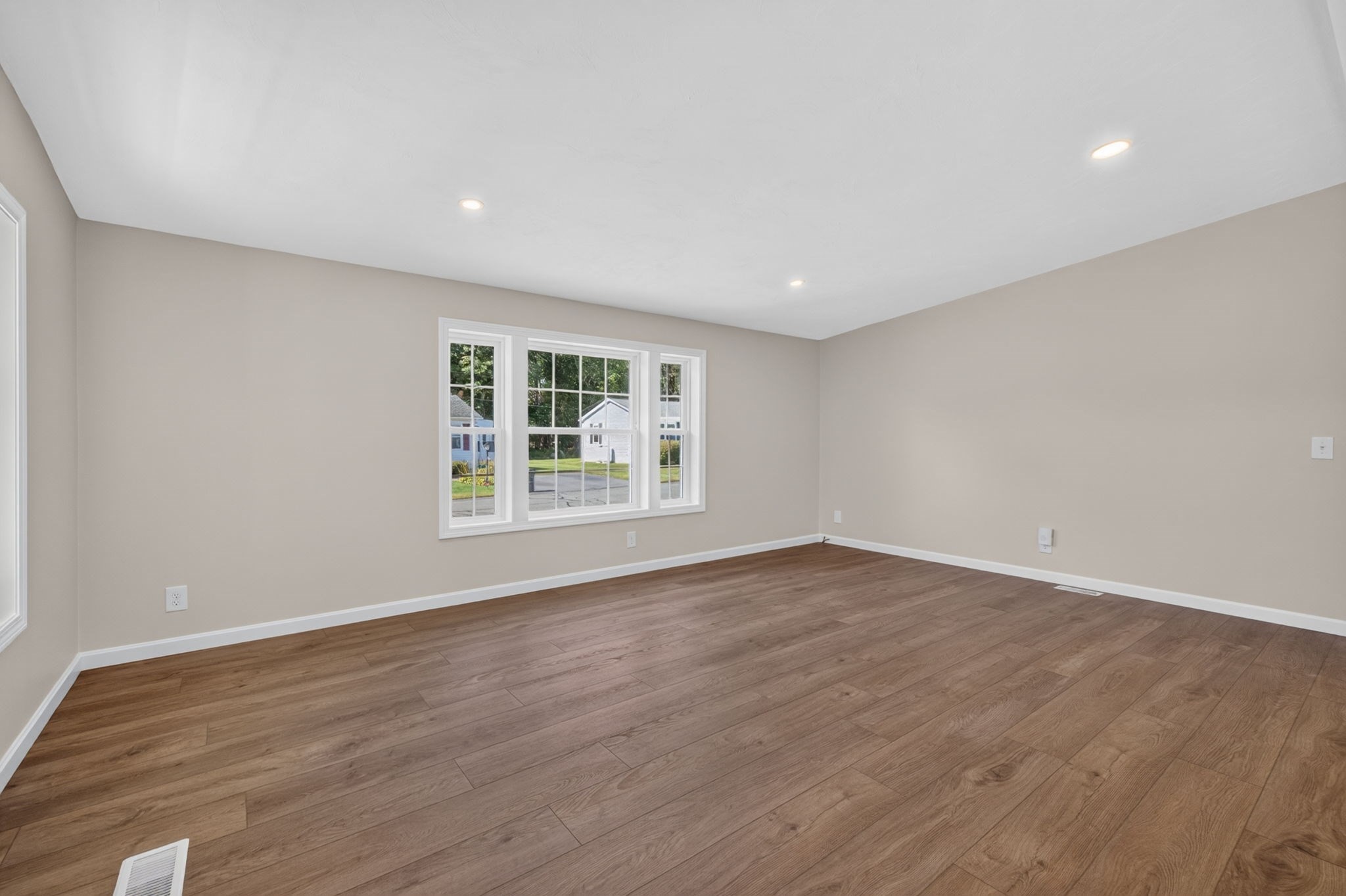 14 Amber Way Raynham, MA 02767 - Photo 23 of 33 Gallery Image 23