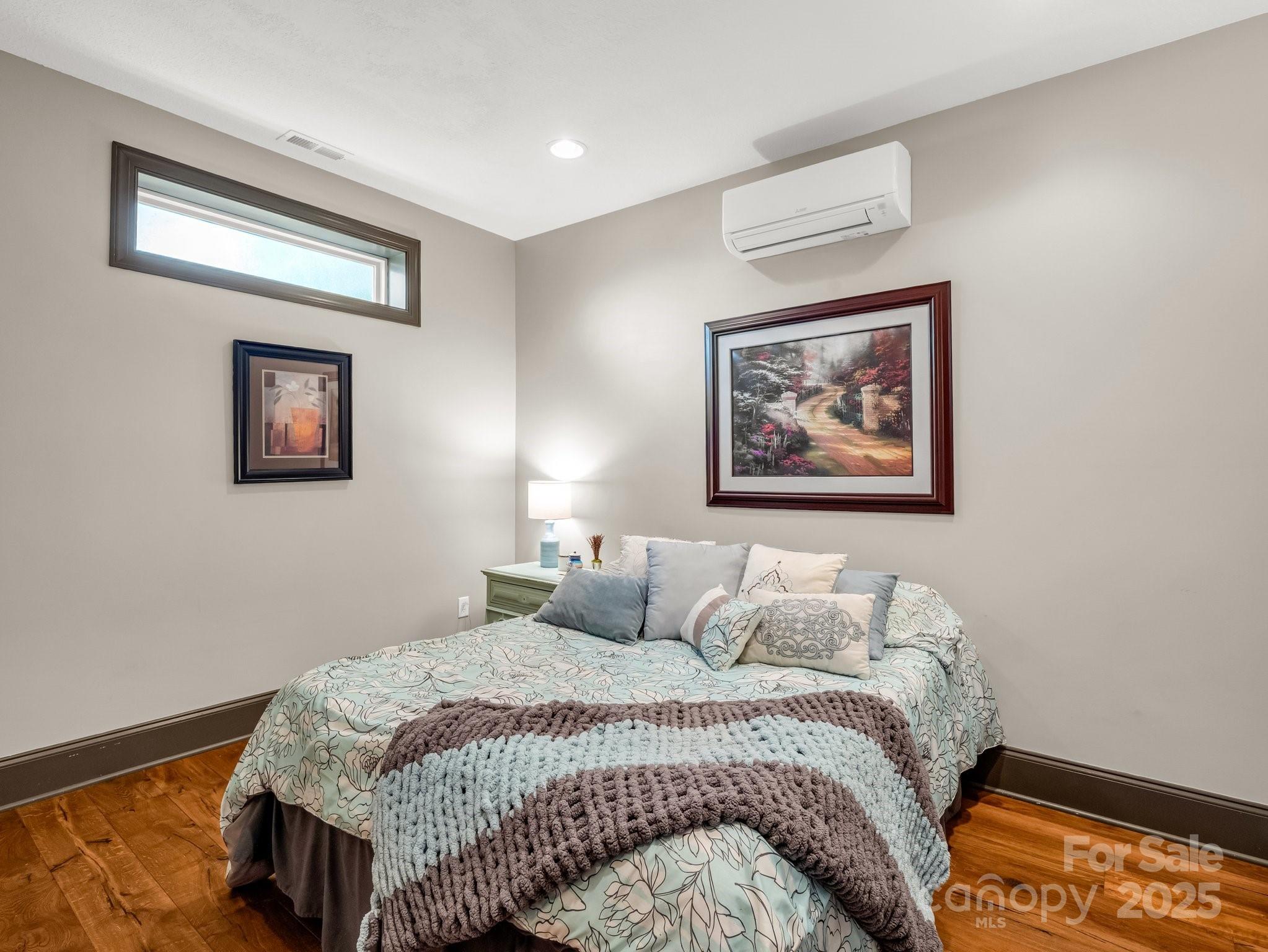 1903 Country Club Road Hendersonville, NC 28739 - Photo 35 of 43 Gallery Image 35