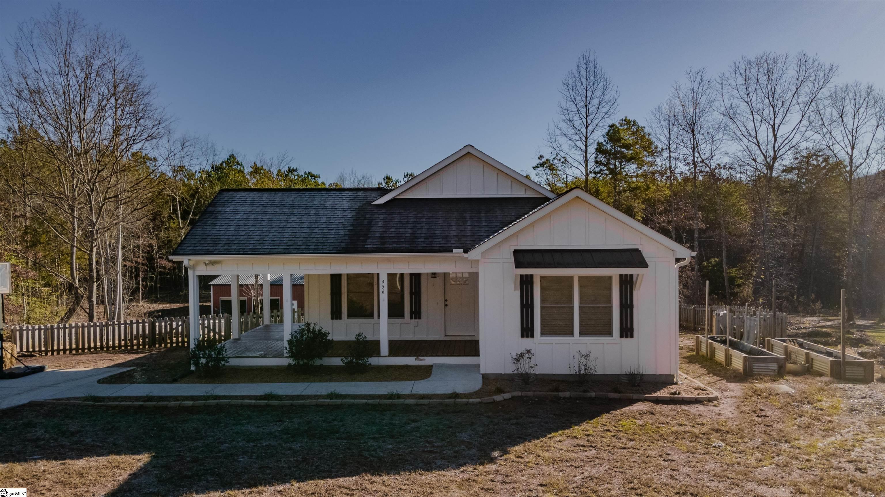 456 Cedar Hill Road Six Mile, SC 29682 - Photo 1 of 20 Gallery Image 1