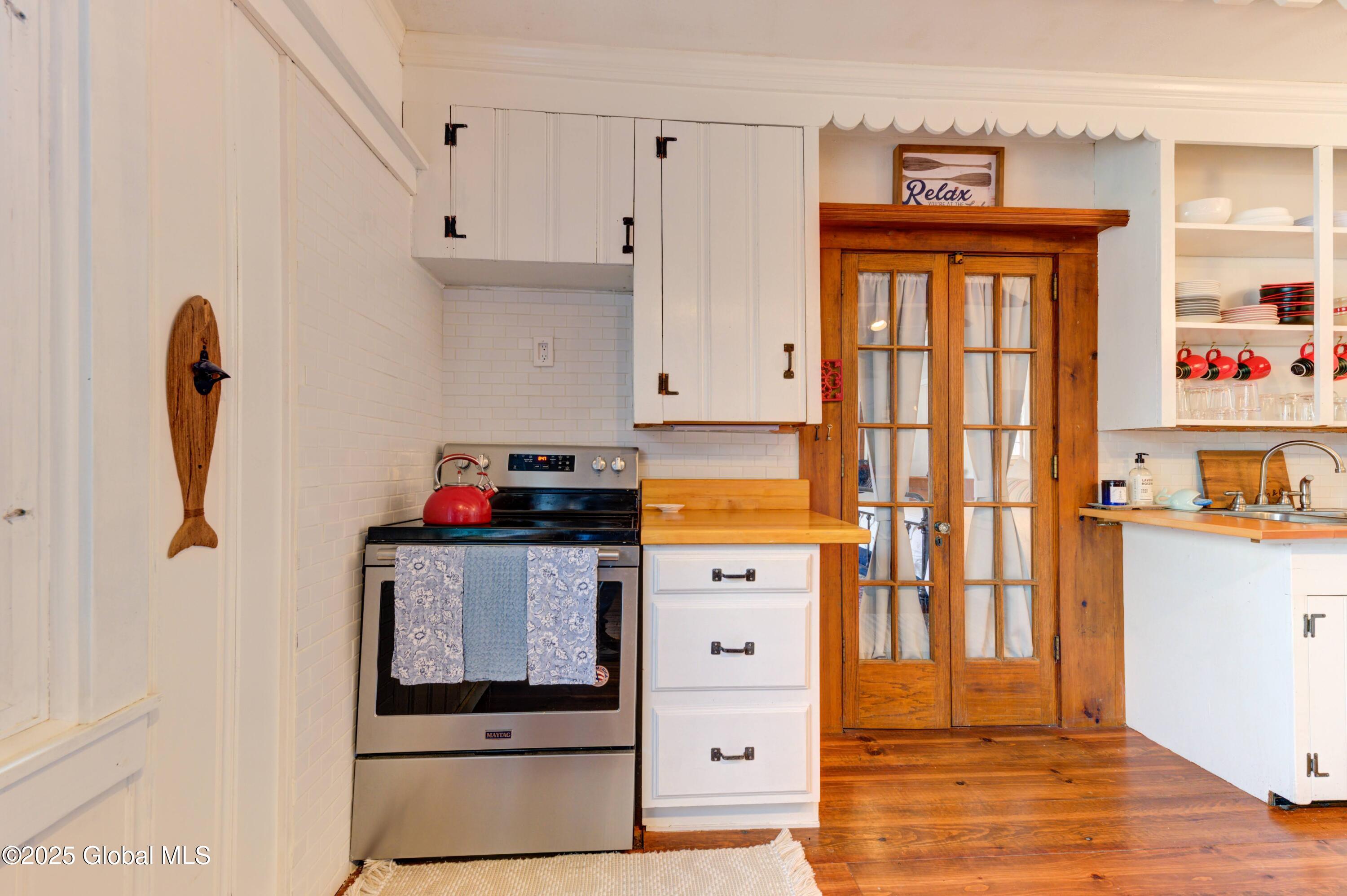 2590 South Shore Road Hadley, NY 12835 - Photo 15 of 40 76- 2590 S Shore Rd