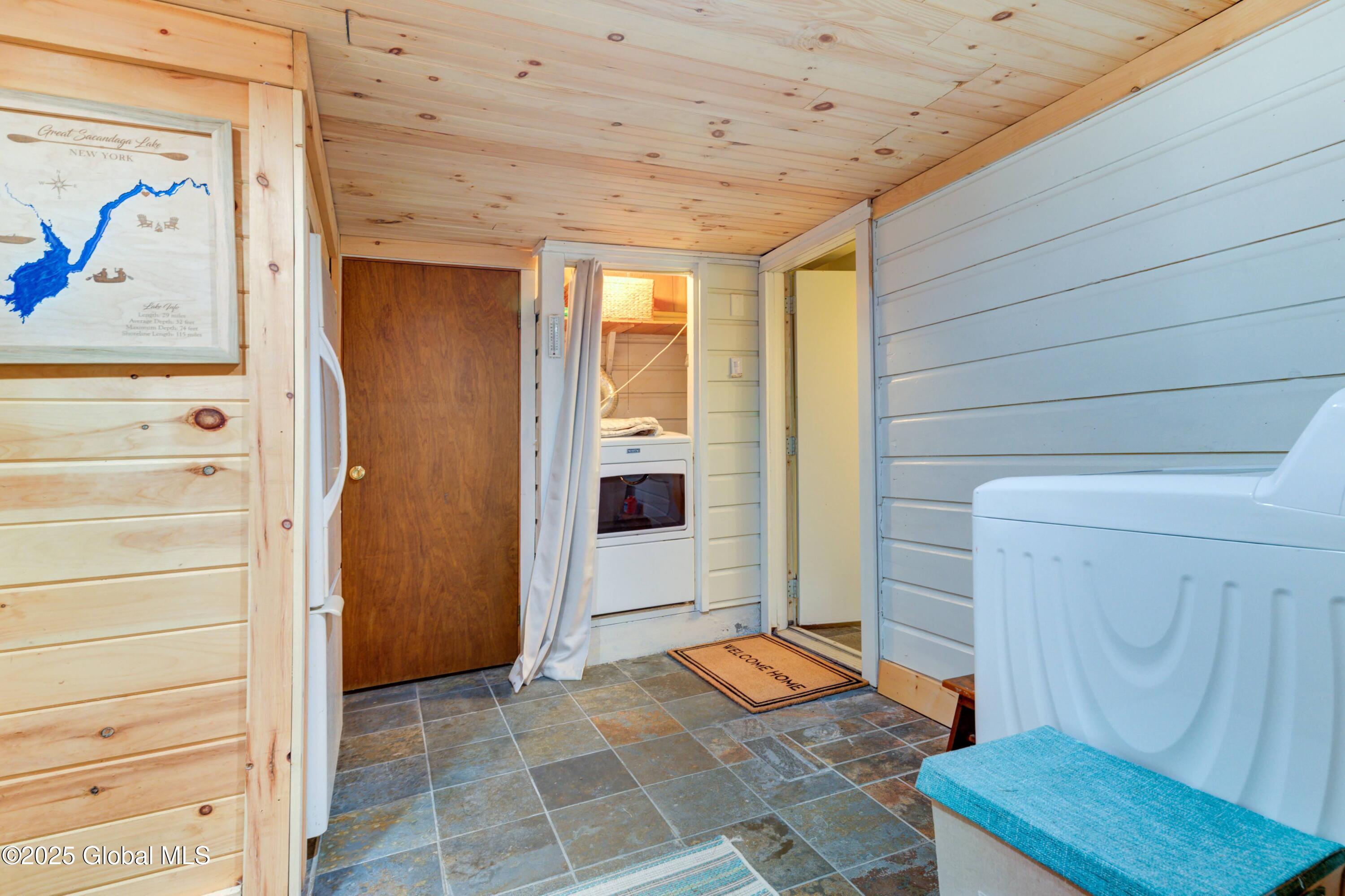 2590 South Shore Road Hadley, NY 12835 - Photo 30 of 40 101- 2590 S Shore Rd