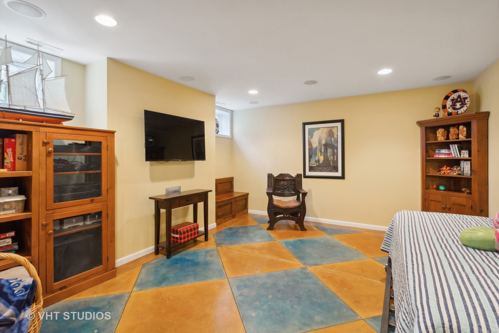 2313 Thayer Street Evanston, IL 60201 - Photo 8 of 10