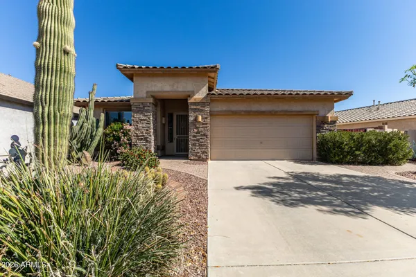 $1,995 | 202 East Rock Wren Drive, San Tan Valley, AZ 85143