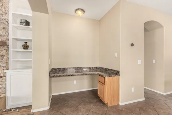 $1,995 | 202 East Rock Wren Drive, San Tan Valley, AZ 85143