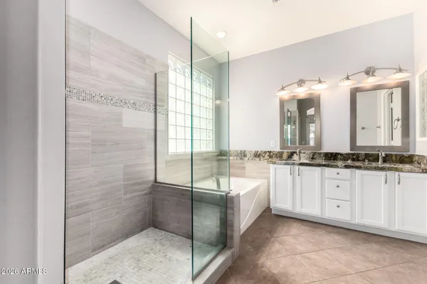 $1,995 | 202 East Rock Wren Drive, San Tan Valley, AZ 85143