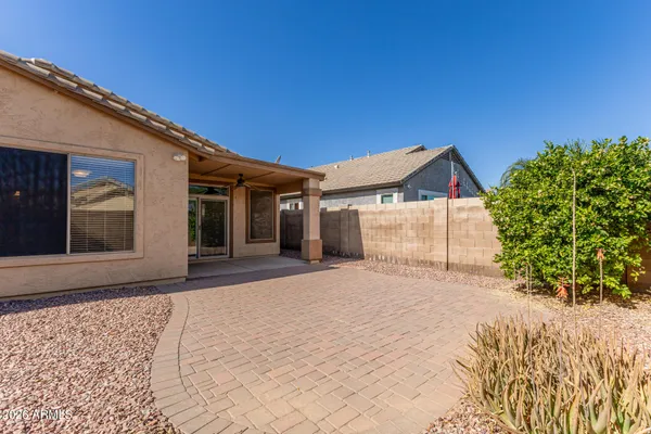 $1,995 | 202 East Rock Wren Drive, San Tan Valley, AZ 85143