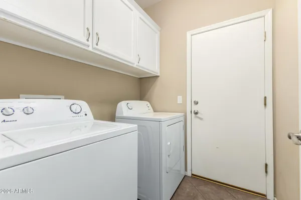 $1,995 | 202 East Rock Wren Drive, San Tan Valley, AZ 85143
