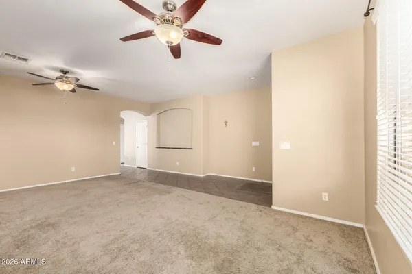 $1,995 | 202 East Rock Wren Drive, San Tan Valley, AZ 85143