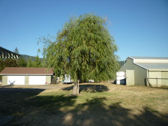 205 Latigo Ranch Road Williams, OR 97544 - Photo 36 of 50 garage and barn