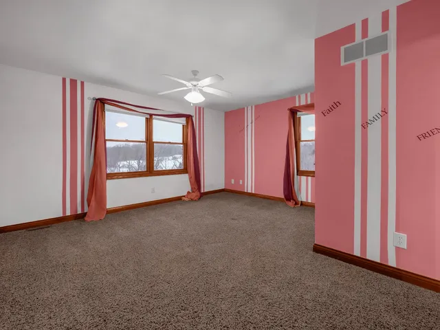 $775,000 | 24347 Park Pl Estates Drive, Lawrenceburg, IN 47025