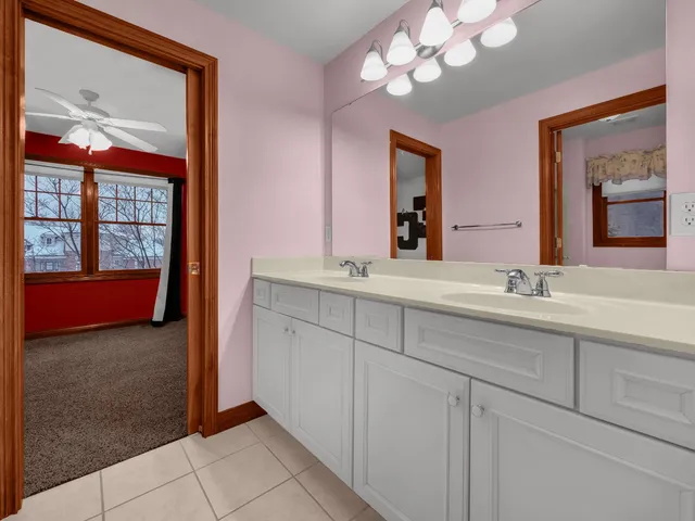 $775,000 | 24347 Park Pl Estates Drive, Lawrenceburg, IN 47025