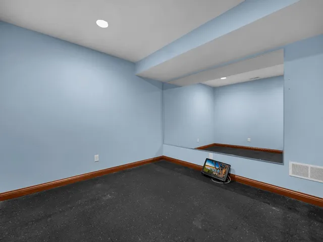 $775,000 | 24347 Park Pl Estates Drive, Lawrenceburg, IN 47025