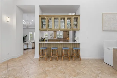 $3,249,000 | 505 Harbour Drive, Naples, FL 34103