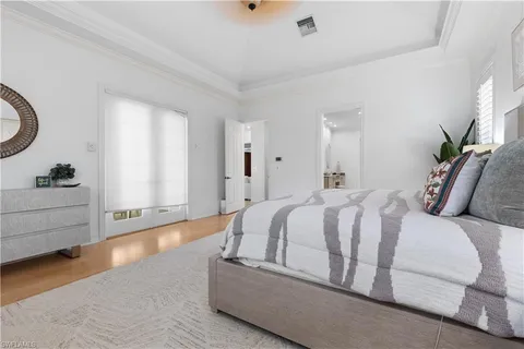 $3,249,000 | 505 Harbour Drive, Naples, FL 34103