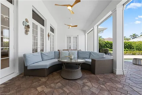 $3,249,000 | 505 Harbour Drive, Naples, FL 34103