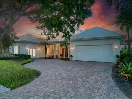 $3,249,000 | 505 Harbour Drive, Naples, FL 34103