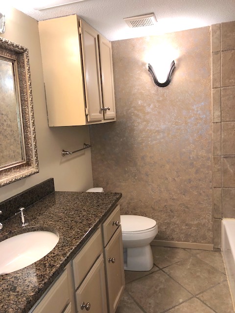 2110 Rio Grande Street, Unit 204 Austin, TX 78705 - Photo 15 of 22