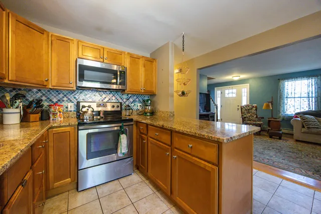 $535,000 | 52 Morrill Avenue, Gorham, ME 04038