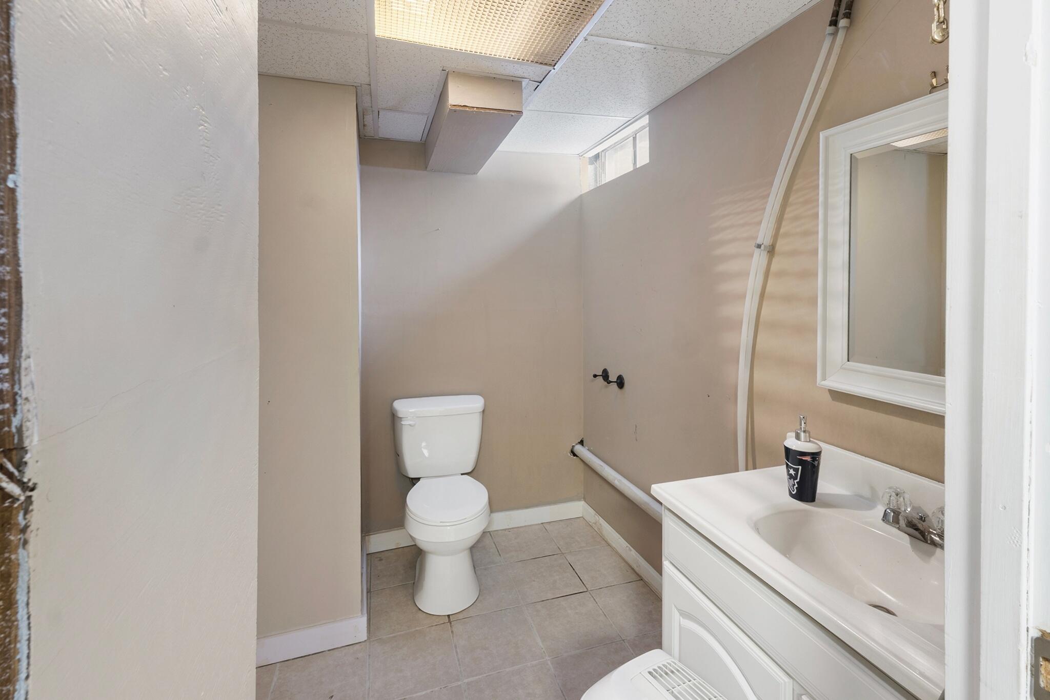 52 Morrill Avenue Gorham, ME 04038 - Photo 36 of 47 item_103